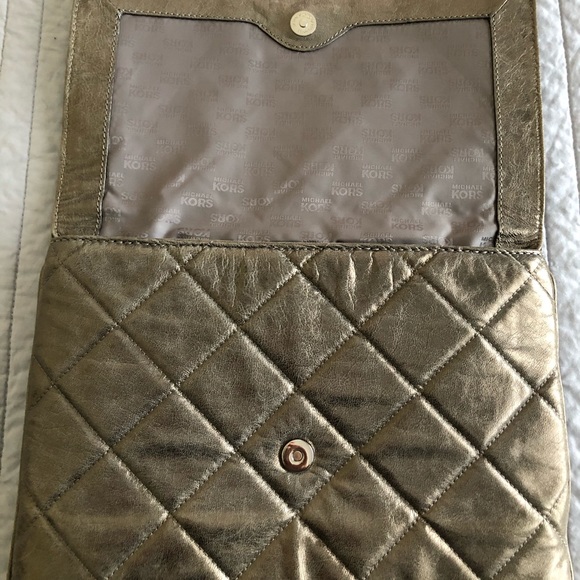 Michael Kors Quilted Chain Shoulder Bag - Picture 5 of 14